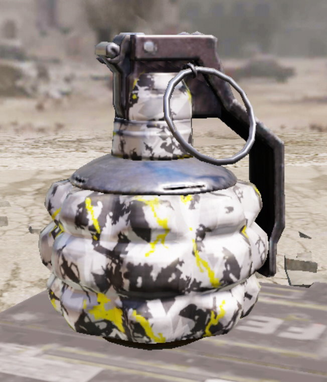 Frag Grenade Yellow Snow, Uncommon camo in Call of Duty Mobile