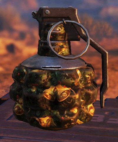 Frag Grenade Jingle Bells, Uncommon camo in Call of Duty Mobile